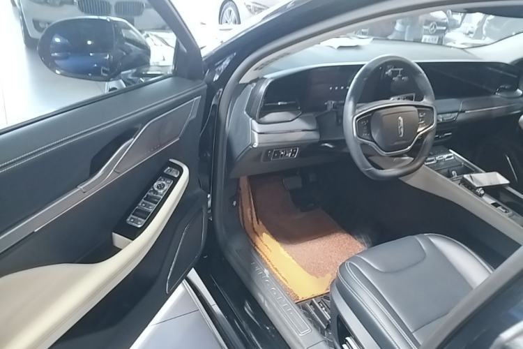 Used Lincoln Z 2022 iKoo Deluxe Edition Driver Seat