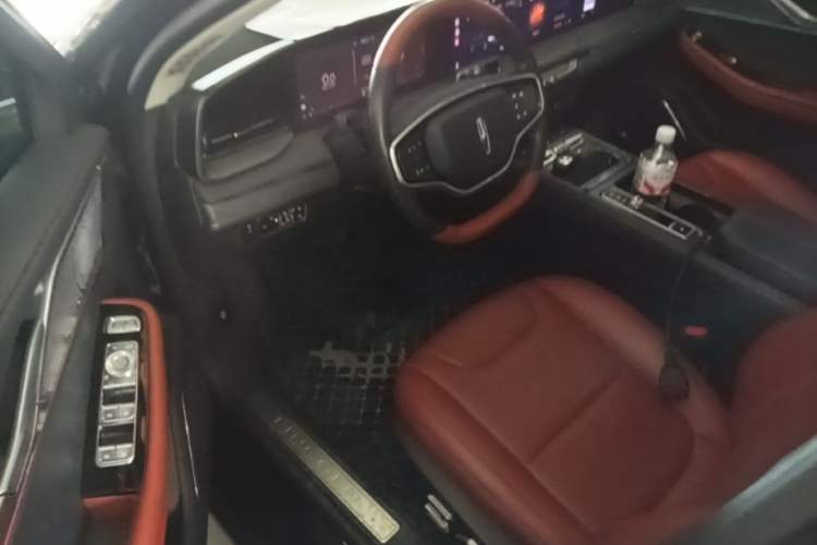 Used Lincoln Z 2022 iXiang Luxury Edition Driver Seat