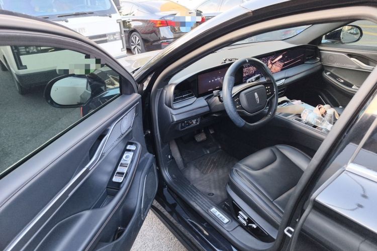 Used Lincoln Z 2022 iKoo Deluxe Edition Driver Seat