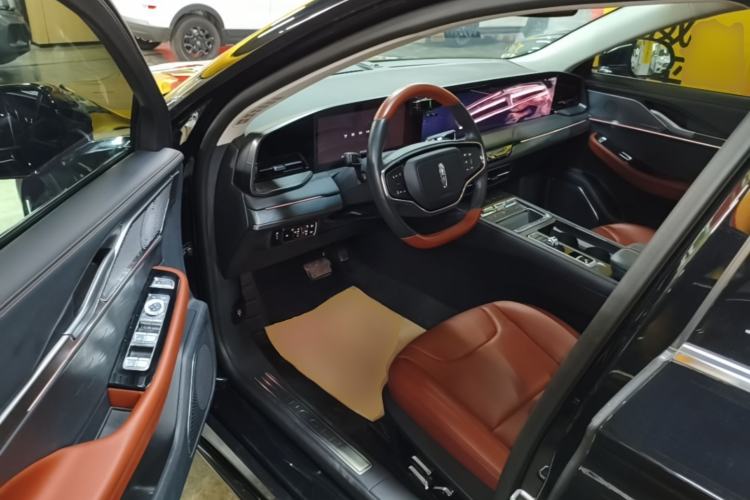 Used Lincoln Z 2022 iXiang Luxury Edition Driver Seat