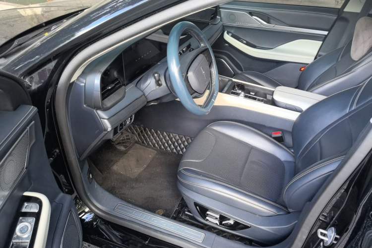Used Lincoln Z 2022 iKoo Deluxe Edition Driver Seat