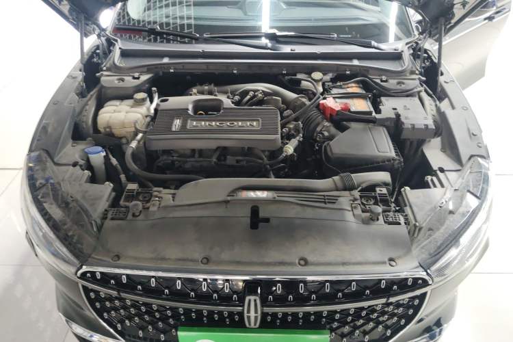 Used Lincoln Z 2022 iXiang Zunyi Edition Engine Bay