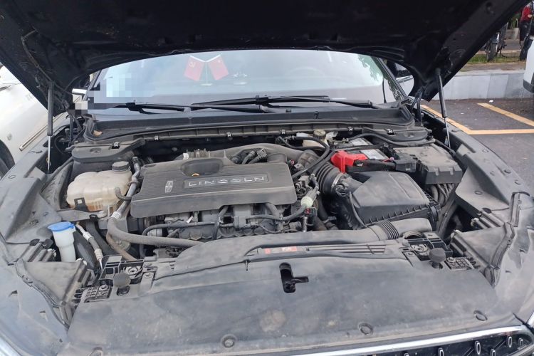 Used Lincoln Z 2022 iXiang Deluxe Edition Engine Bay