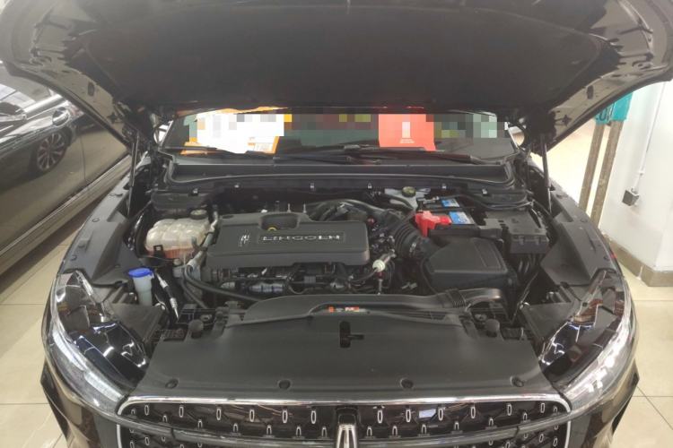 Used Lincoln Z 2022 iXiang Deluxe Edition Engine Bay