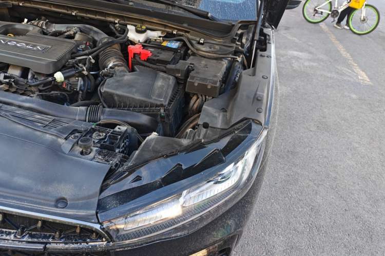 Used Lincoln Z 2022 iKoo Centennial Limited Edition Engine Bay Left