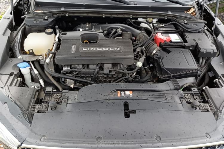 Used Lincoln Z 2022 iXiang Luxury Edition Engine Bay