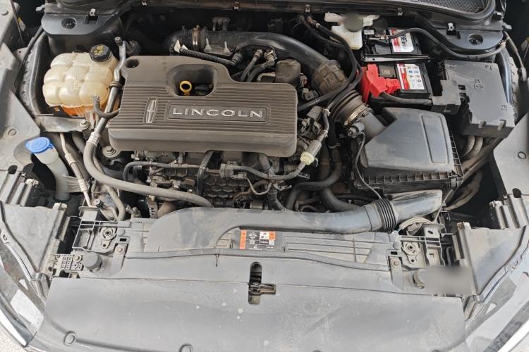 Used Lincoln Z 2022 iEnjoy Luxury Edition Engine Bay