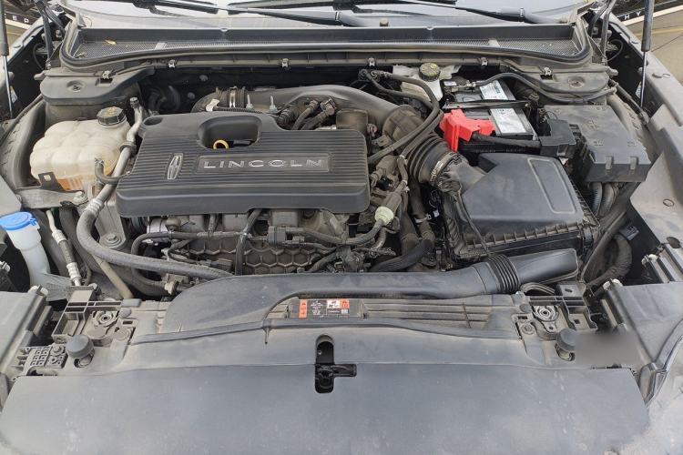 Used Lincoln Z 2022 iXiang Luxury Edition Engine Bay