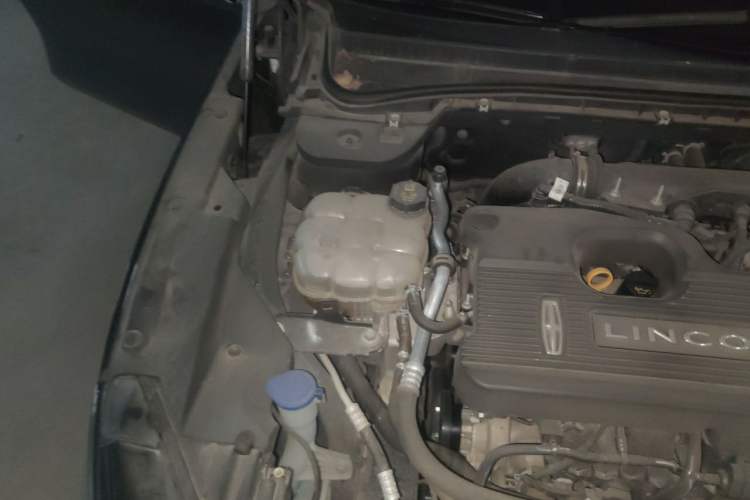 Used Lincoln Z 2022 iKoo Deluxe Edition Engine Bay Right