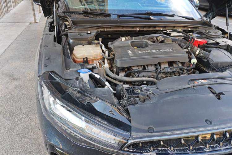 Used Lincoln Z 2022 iKoo Centennial Limited Edition Engine Bay Right