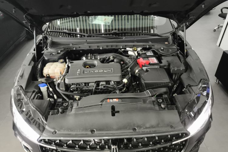 Used Lincoln Z 2022 iKoo Luxury Edition Engine Bay