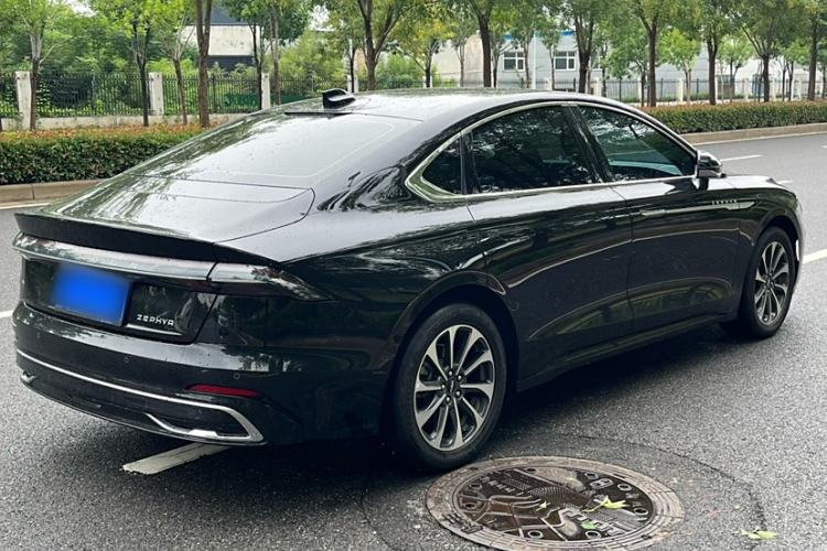 Used Lincoln Z 2022 iXiang Luxury Edition Exterior 8