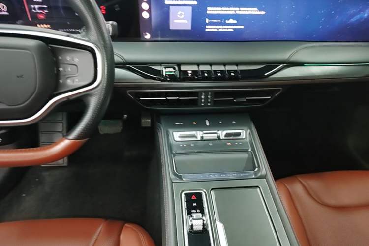 Used Lincoln Z 2022 iXiang Luxury Edition Gear Lever