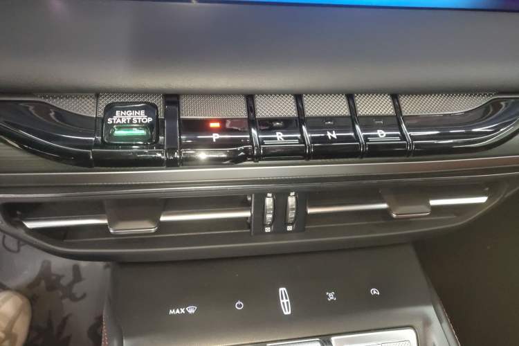 Used Lincoln Z 2022 iXiang Deluxe Edition Gear Lever