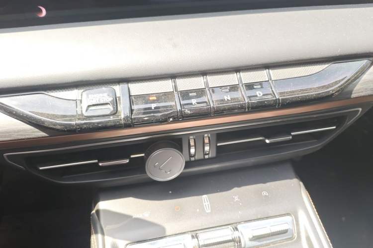 Used Lincoln Z 2022 iXiang Deluxe Edition Gear Lever