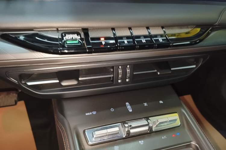 Used Lincoln Z 2022 iXiang Luxury Edition Gear Lever