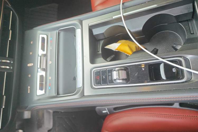 Used Lincoln Z 2022 iXiang Luxury Edition Gear Lever