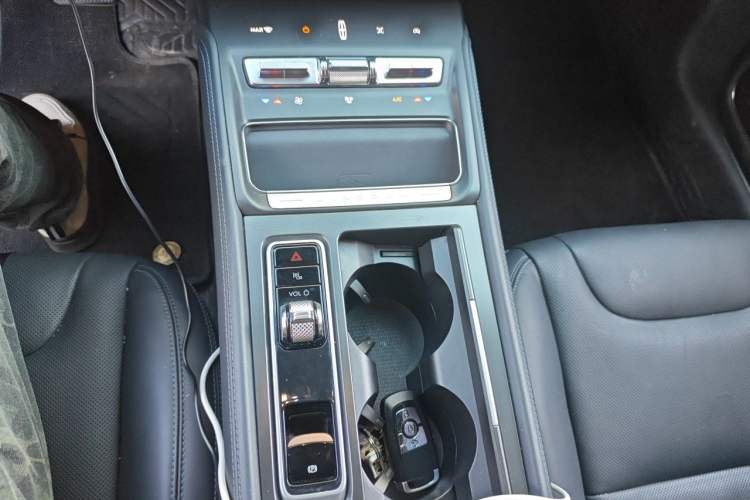 Used Lincoln Z 2022 iKoo Centennial Limited Edition Gear Lever