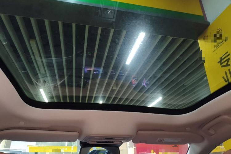 Used Lincoln Z 2022 iXiang Luxury Edition Headliner