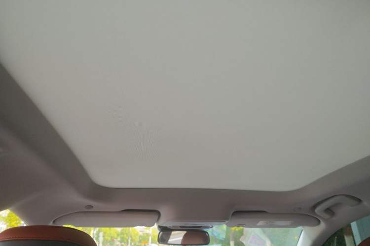 Used Lincoln Z 2022 iXiang Luxury Edition Headliner