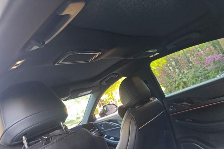 Used Lincoln Z 2022 iKoo Centennial Limited Edition Headliner
