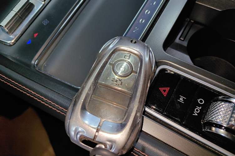 Used Lincoln Z 2022 iXiang Luxury Edition Interior 1
