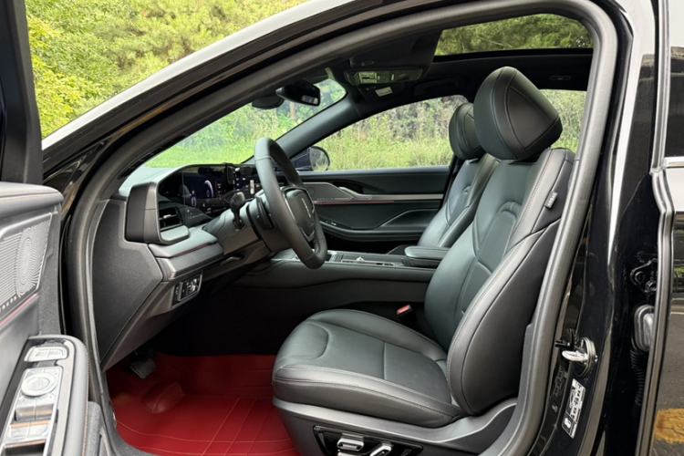 Used Lincoln Z 2022 iKoo Luxury Edition Interior 11