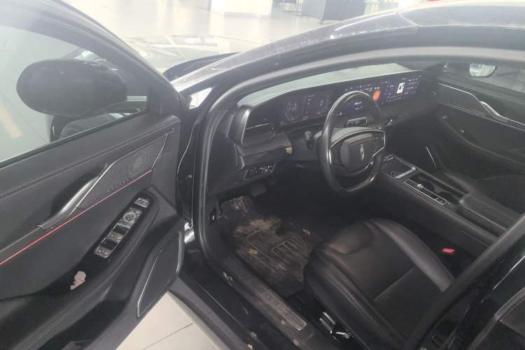 Used Lincoln Z 2022 Facelift iCool Deluxe Edition Interior 3