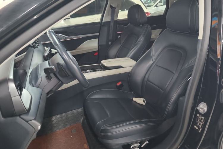 Used Lincoln Z 2022 iKoo Deluxe Edition Left Front Seat