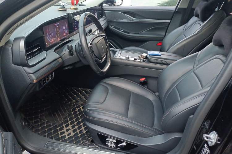 Used Lincoln Z 2022 iXiang Deluxe Edition Left Front Seat