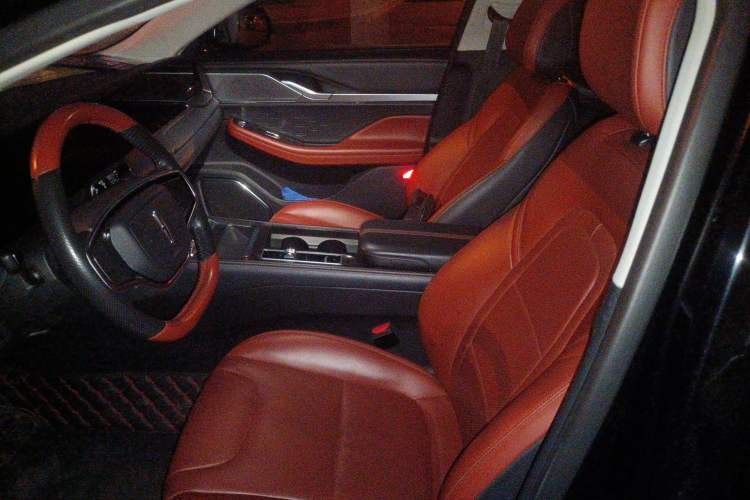 Used Lincoln Z 2022 iXiang Luxury Edition Left Front Seat