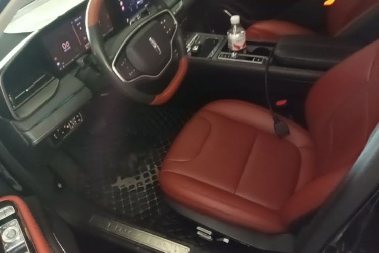 Used Lincoln Z 2022 iXiang Luxury Edition Left Front Seat