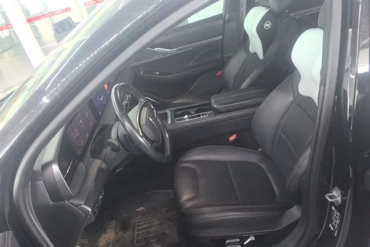 Used Lincoln Z 2022 Facelift iCool Deluxe Edition Left Front Seat