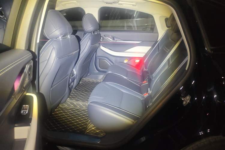 Used Lincoln Z 2022 iKoo Luxury Edition Left Rear Seat