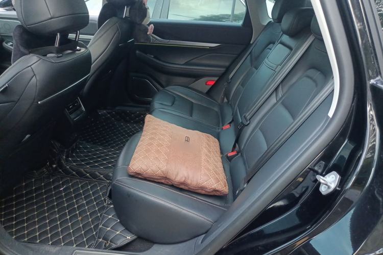 Used Lincoln Z 2022 iXiang Deluxe Edition Left Rear Seat