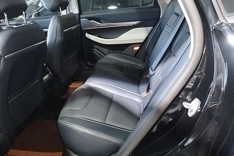 Used Lincoln Z 2022 iKoo Deluxe Edition Left Rear Seat