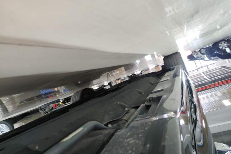 Used Lincoln Z 2022 iXiang Zunyi Edition Left Side Sill