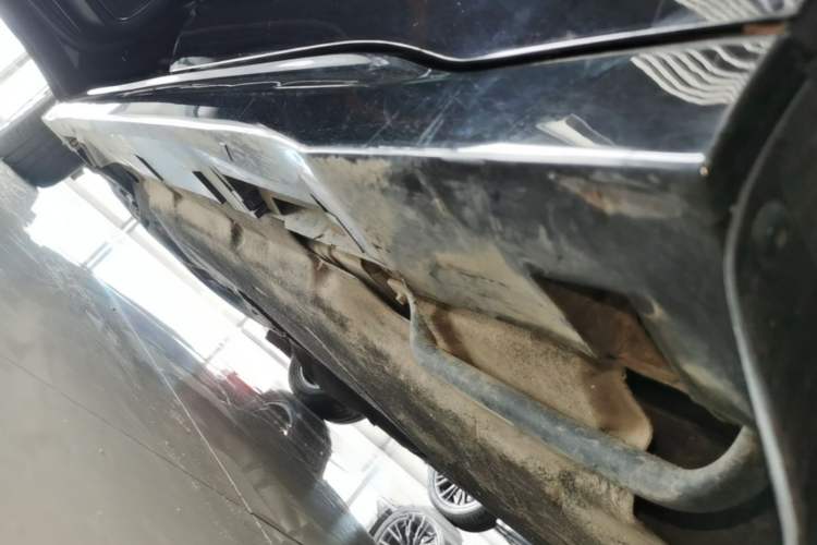Used Lincoln Z 2022 iXiang Zunyi Edition Left Side Sill