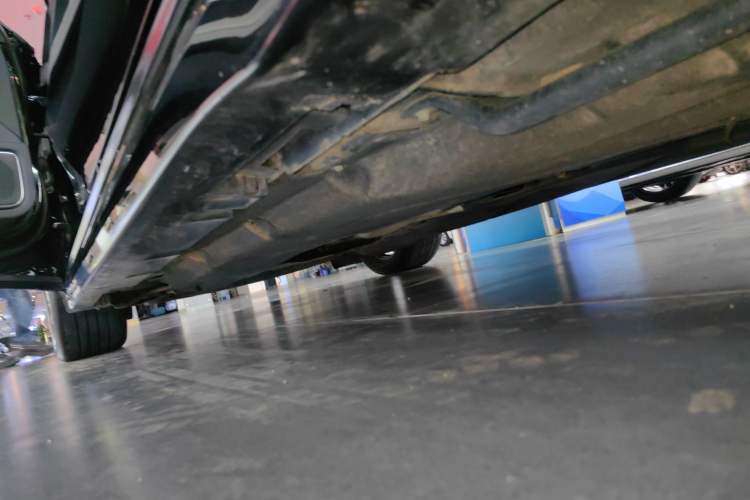 Used Lincoln Z 2022 iKoo Luxury Edition Left Side Sill