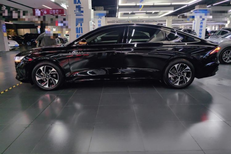 Used Lincoln Z 2022 iKoo Luxury Edition Left Side
