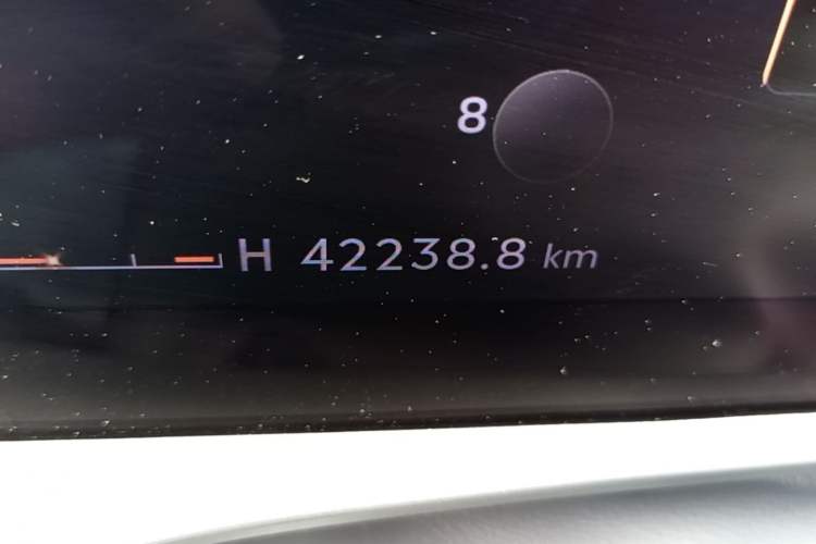 Used Lincoln Z 2022 iXiang Luxury Edition Odometer Close Up