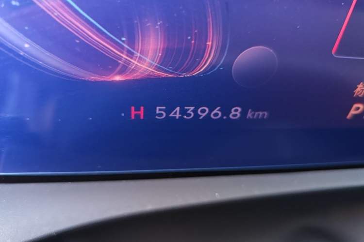 Used Lincoln Z 2022 iKoo Centennial Limited Edition Odometer Close Up