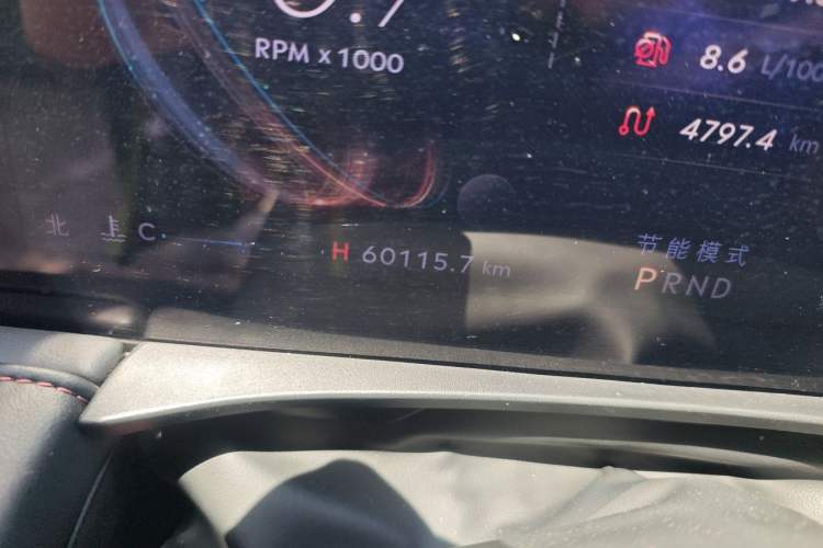 Used Lincoln Z 2022 iXiang Zunyi Edition Odometer Close Up