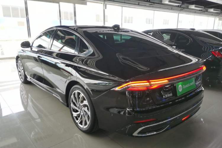 Used Lincoln Z 2022 iXiang Zunyi Edition Rear Left 45 Deg