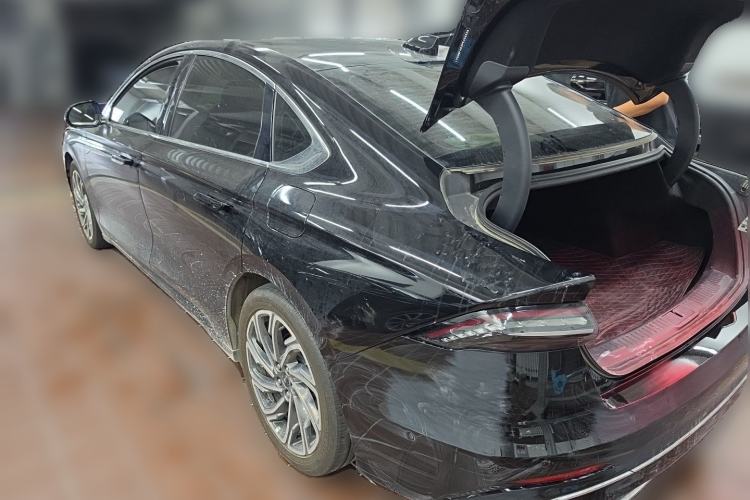 Used Lincoln Z 2022 iXiang Zunyi Edition Rear Left 45 Deg