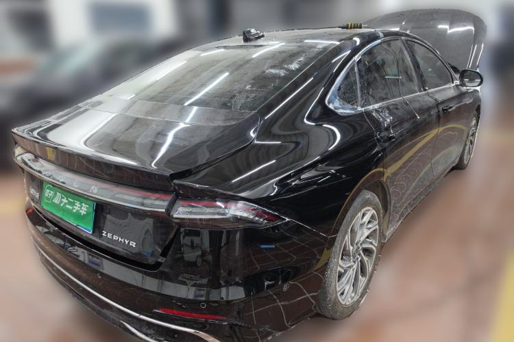 Used Lincoln Z 2022 iXiang Zunyi Edition Rear Right 45 Deg