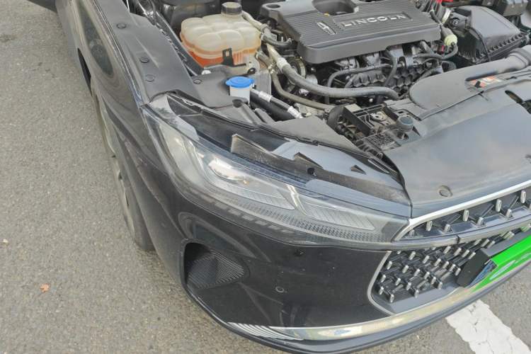 Used Lincoln Z 2022 iXiang Luxury Edition Right Front Headlight
