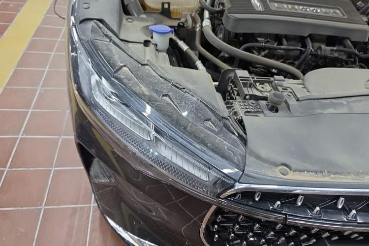 Used Lincoln Z 2022 iXiang Zunyi Edition Right Front Headlight