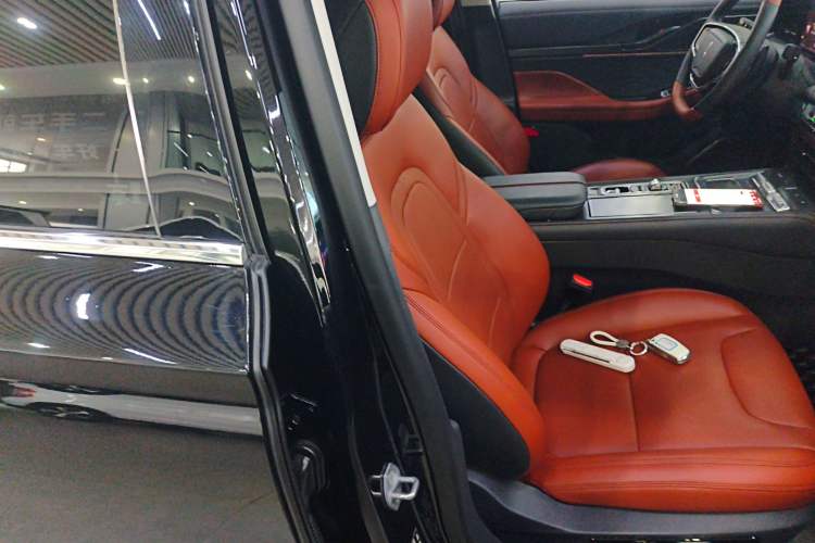 Used Lincoln Z 2022 Facelift iEnjoy Luxury Edition Right Front Seat