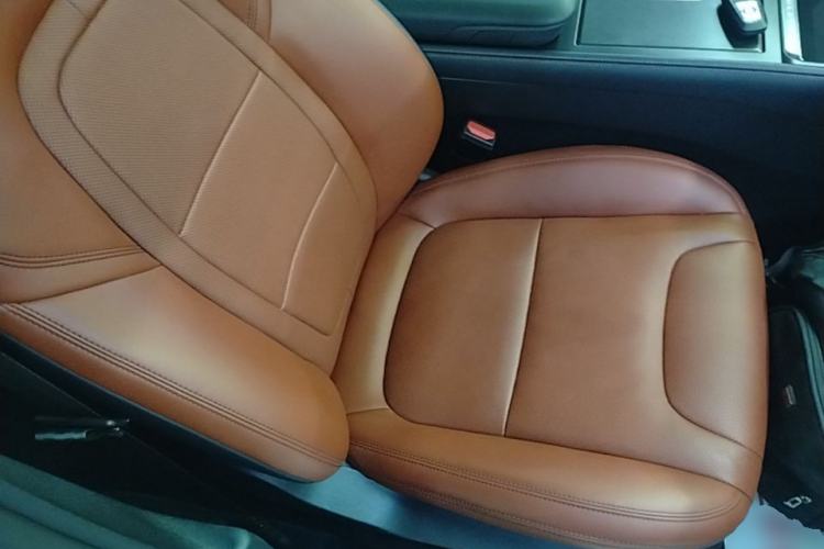 Used Lincoln Z 2022 iXiang Luxury Edition Right Front Seat